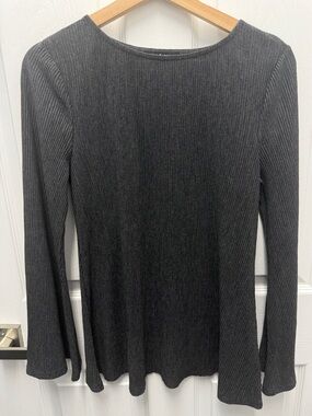Cable & Gauge Ribbed Knit Tunic Top Charcoal Gray Boat Neck Bell Sleeve Small